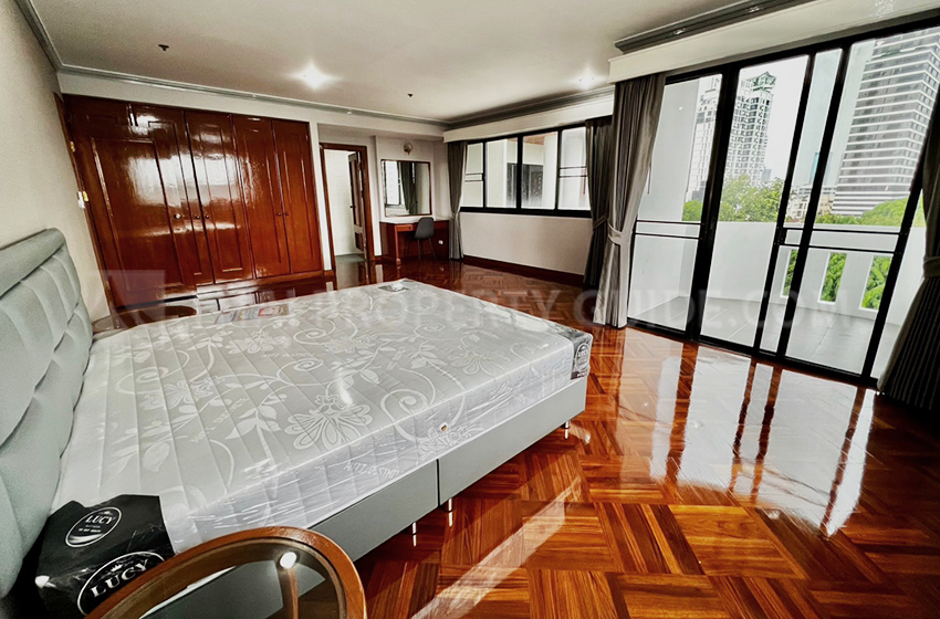 Apartment in Sukhumvit 